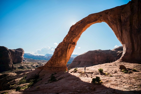 7-Day Best of the Canyonlands Tour from Denver: Grand Canyon, Arches and Canyonlands National Parks | 1 Country and 9 Cities | 6 Breakfasts, 1 Lunch, 2 Dinners
