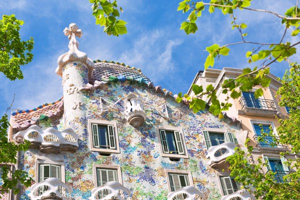 11-Day Northern Spain Tour from Barcelona to Madrid: Pamplona, Sebastián, Oviedo, Salamanca | 1 Country and 11 Cities | 10 Breakfasts and 4 Dinners