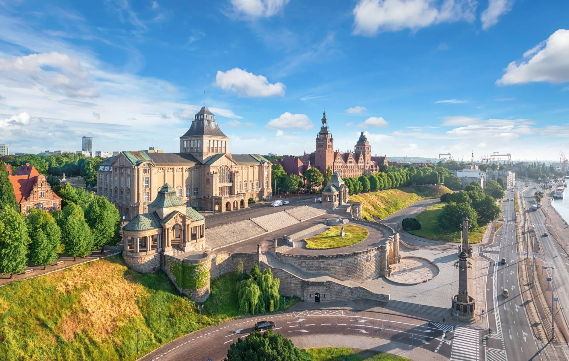 7-Day Oslo, Copenhagen and Poland Tour from Oslo: Szczecin, Toruń and Warsaw | Hotel Breakfasts Included