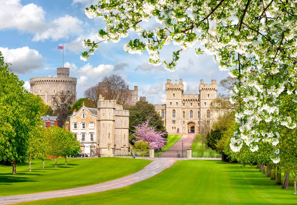 7‑Day England & Scotland In-depth Tour: London, Cambridge, York, Edinburgh, Loch Ness & Manchester