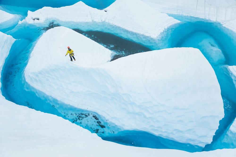 6-Day Northern Lights Tour from Anchorage/Fairbanks: Matanuska Glacier Hiking, Santa Claus House and Chena Hot Springs | Small Group | Free Airport Pick-up