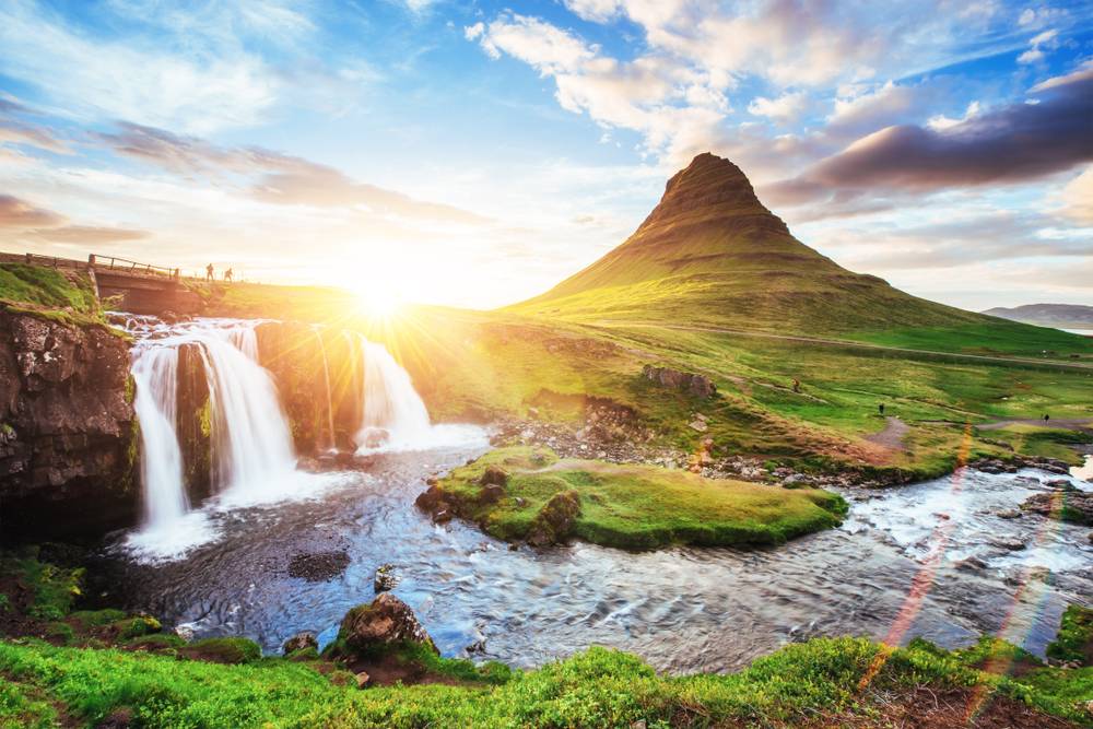 7-Day Complete Iceland Tour from Reykjavík: Golden Circle, Jökulsárlón Glacier Lagoon and Snæfellsnes | Small Group Tour