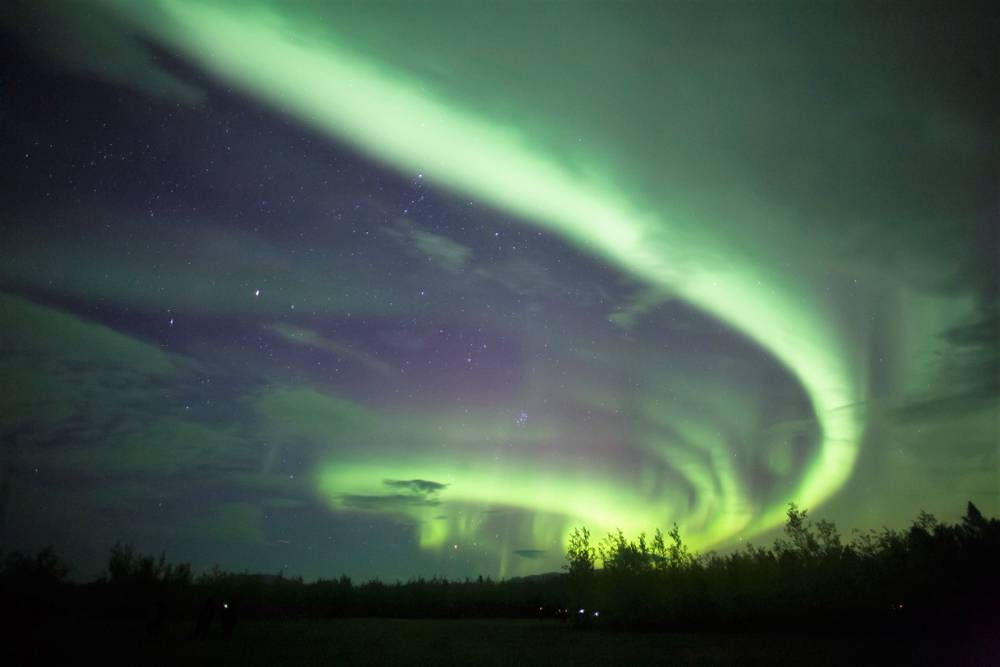 9-Day Yukon Northern Lights & Rockies Christmas Premium Tour: Vancouver, Whitehorse, Kamloops, Banff, Salmon Arm