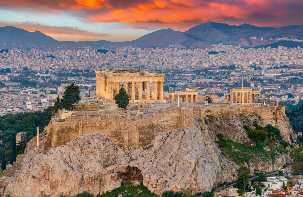 7-Day Greece Experience Tour: Athens, Naxos & Mykonos Island Adventure