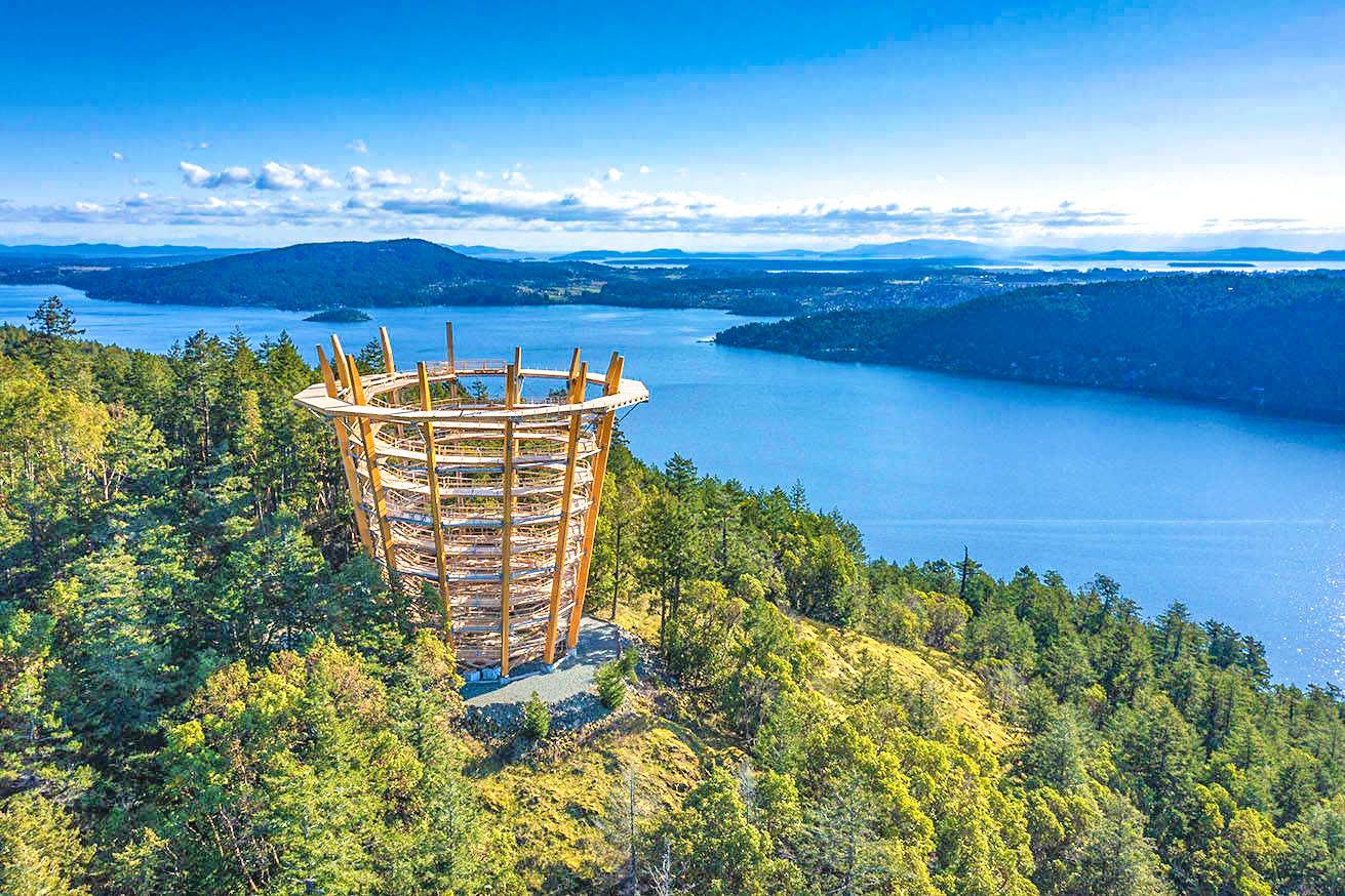 3-Day Victoria & South Vancouver Island Tour: Butchart Gardens, Fan Tan Alley, Malahat SkyWalk | Breakfasts Included