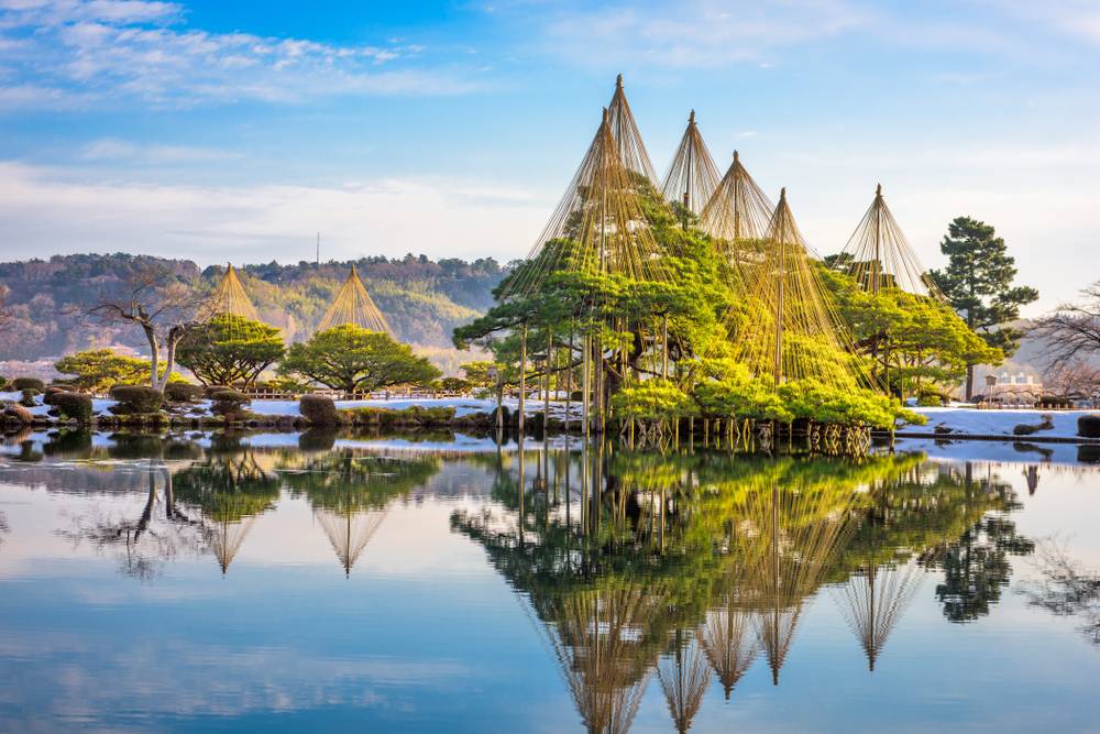 8-Day Feudal Japan Tour from Tokyo: Kyoto, Kanazawa and Takayama | Tokyo Skytree, Fushimi Inari Shrine, Golden Pavilion, Kenrokuen and Hida Furukawa