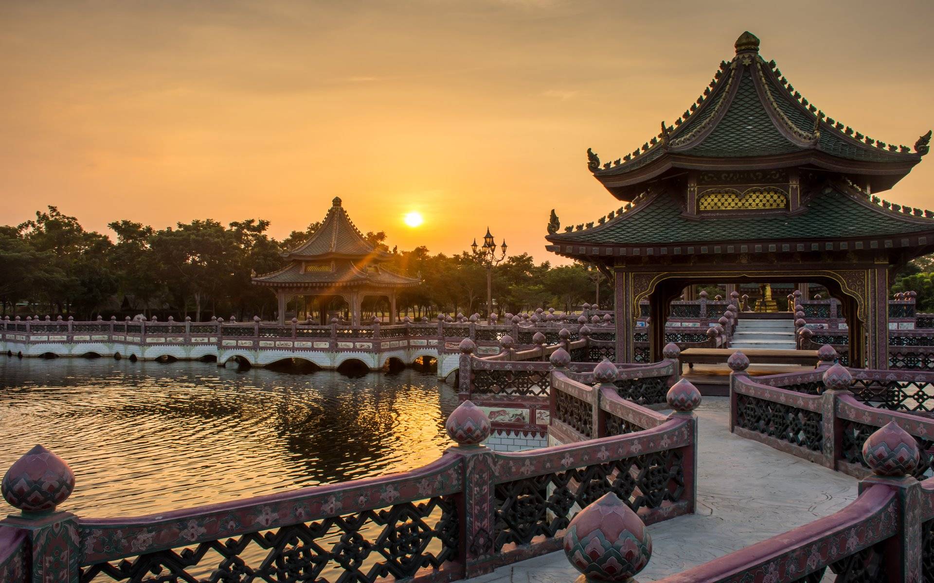 9-Day Beijing, Seoul, and Busan Tour from Beijing: Seoul, Jeonju & Suwon | Haeinsa Temple, Gyeongbokgung Palace