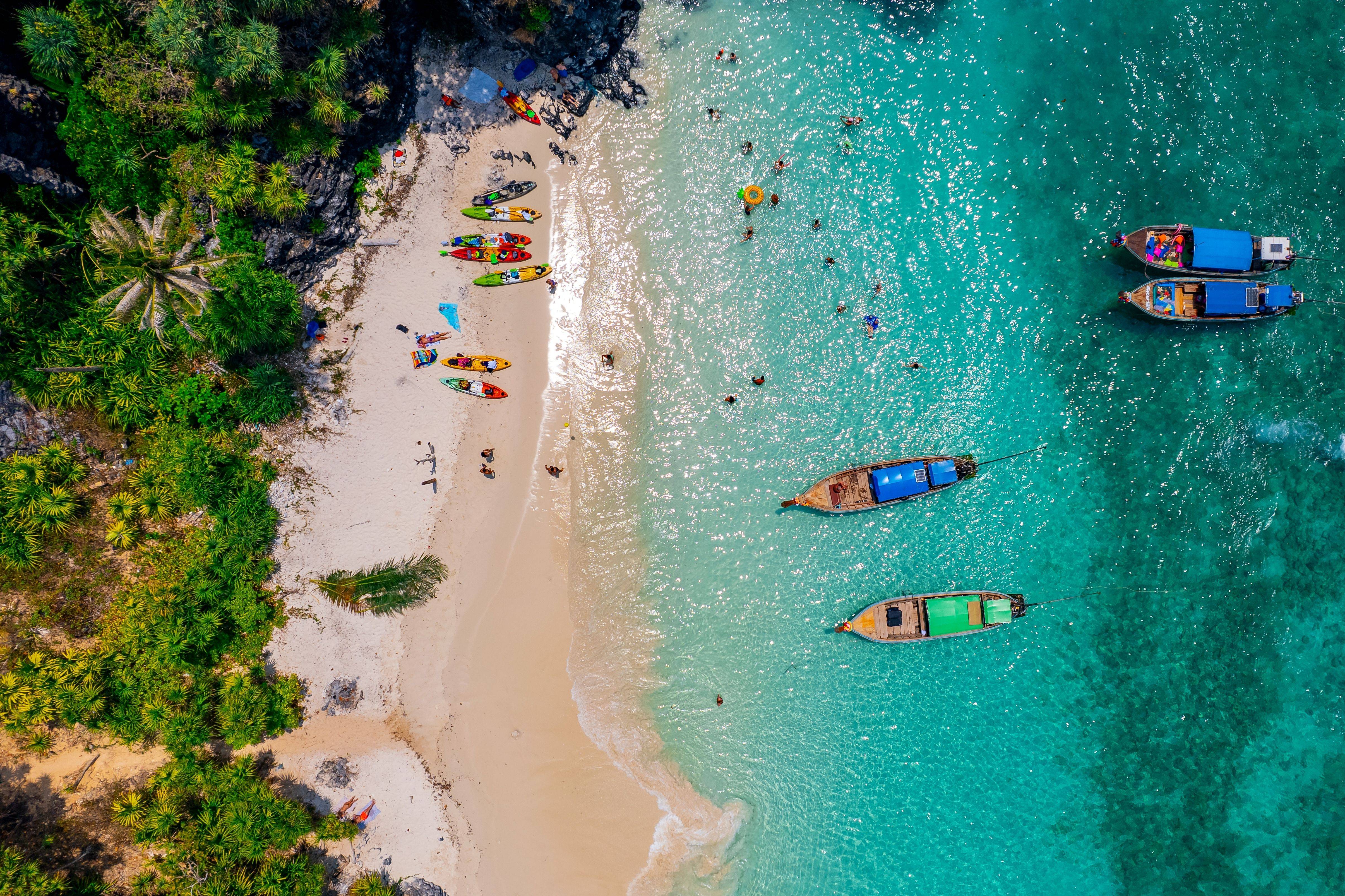 12-Day A Relaxing Getaway to the Exotic Islands Tour: Koh Phi Phi, Phuket & Krabi