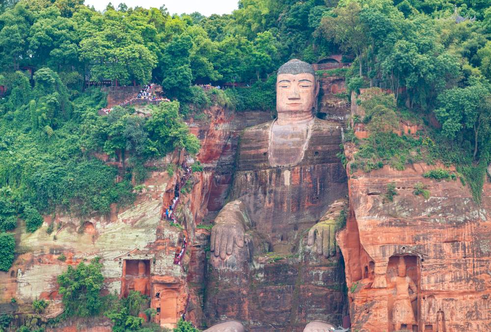 4-Day Chengdu & Leshan Giant Buddha Discovery: Pandas, Kuanzhai Alleys & Scenic River Cruise to the World’s Largest Stone Buddha | Professional English-Speaking Guide | VIP Transfers & Free Airport Pickup